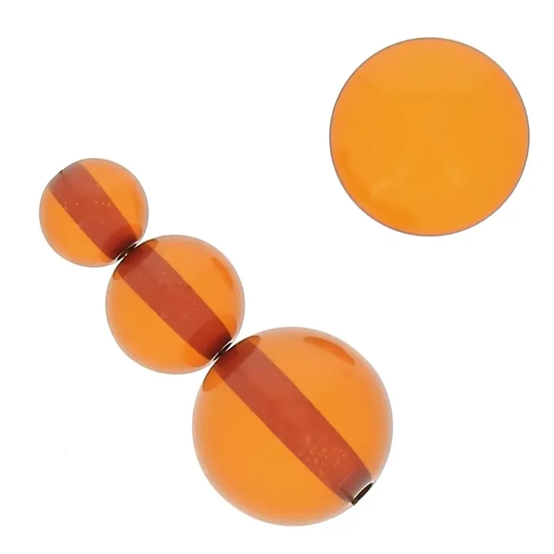 Assortiment de 26 perles rondes 8-10-14 mm et 2 cabochons en résine – Ambre Popolare