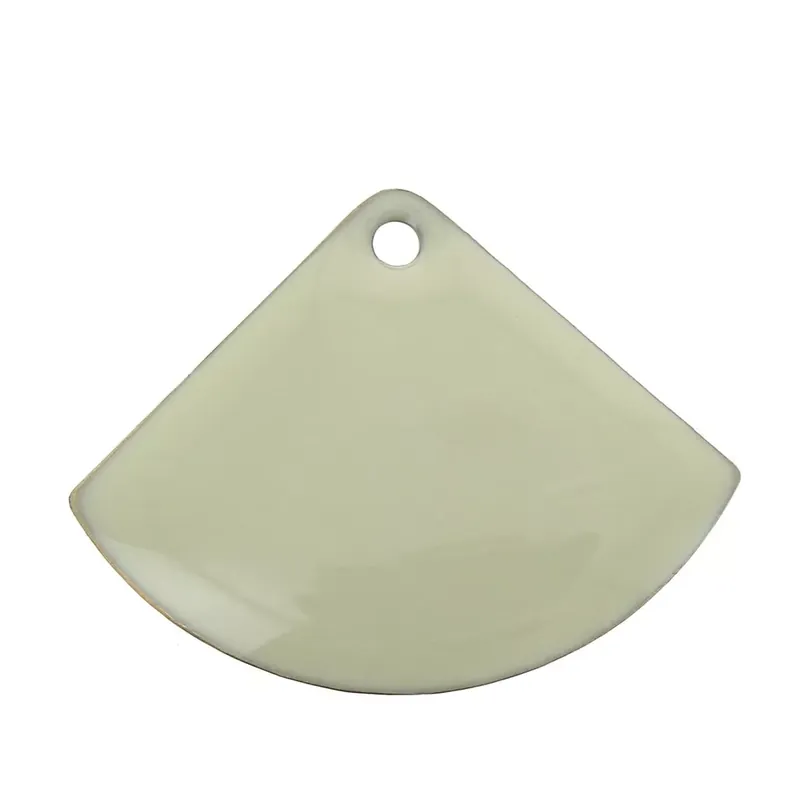 Vendita Finale Sequins éventail en laiton et résine époxy 15×20 mm Crème x4